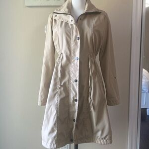 Big Dart Lined fall trench coat - minor imperfections